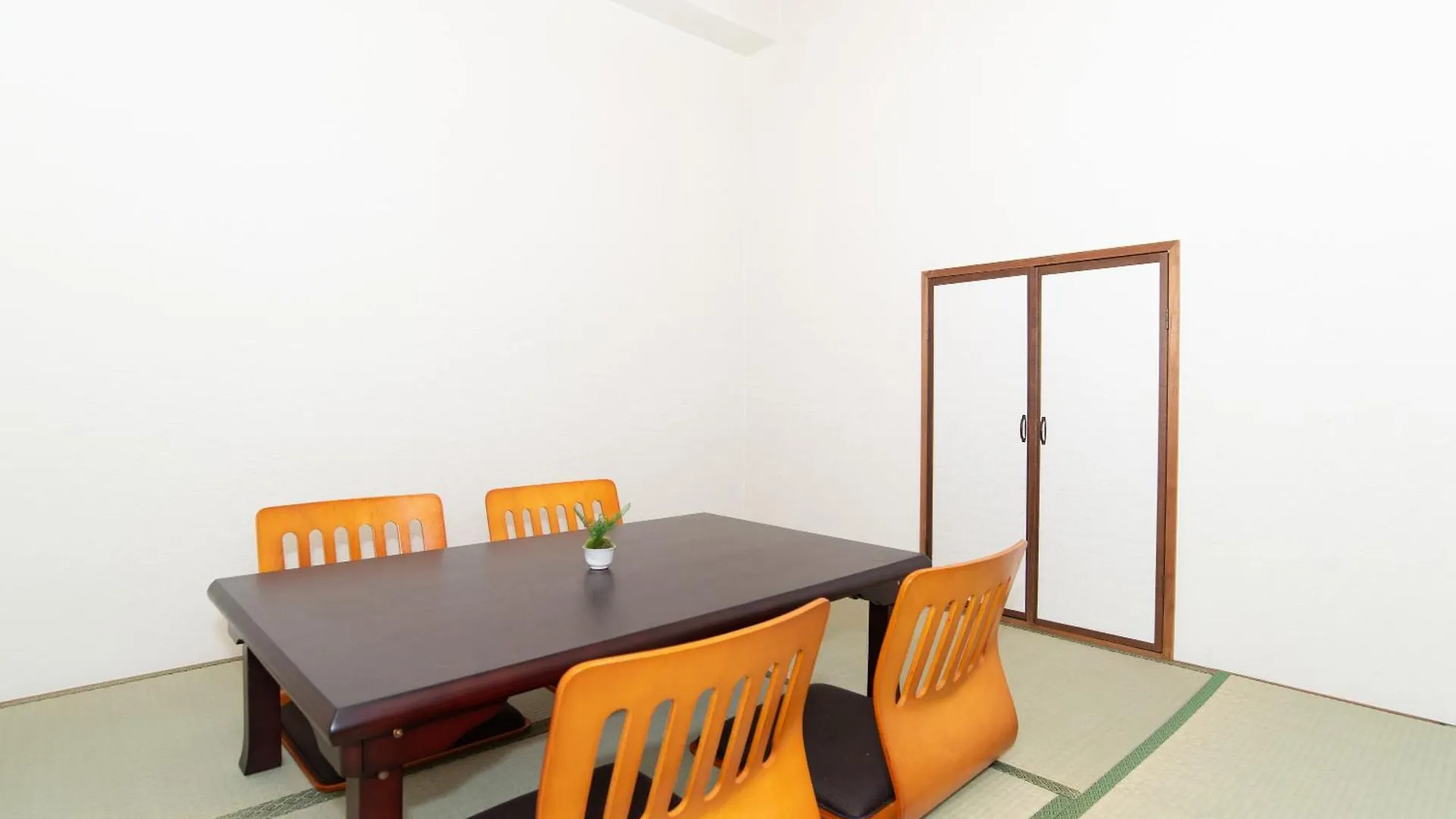 Apartment Ferienwohnung アパルトロア Kōbe Japan